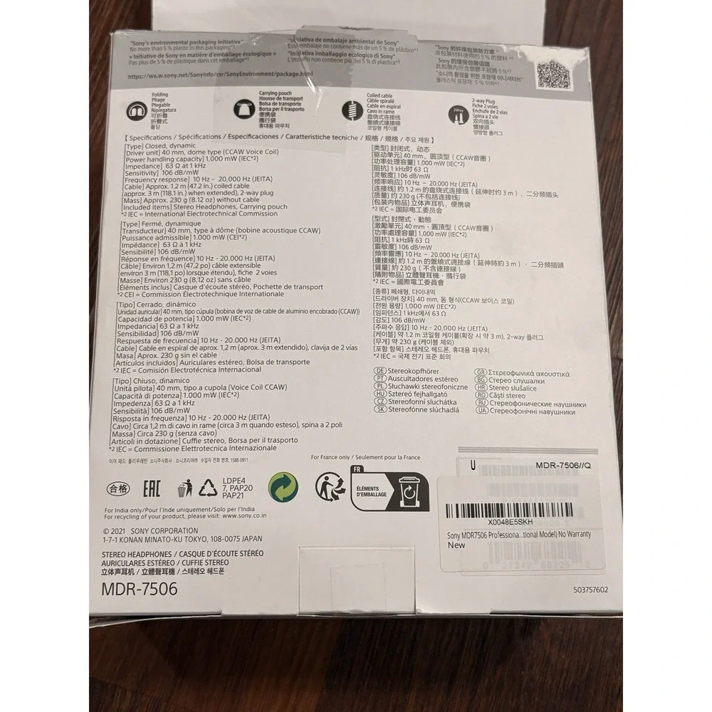 Sony MDR-7506‎ Professional Closed-back Studio Headphones